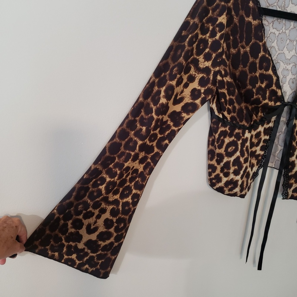 Romwe‎ Leopard Print Cropped Cardigan Boho Top LARGE Y2K Whimsigoth Flare Lace - Picture 5 of 7